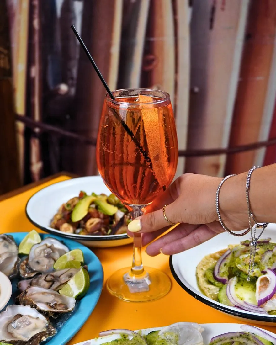 Fotografía de alimentos y bebidas producida por PopLab